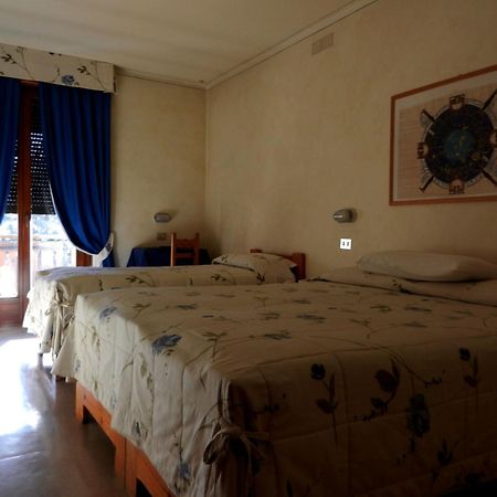 Albergo Adele Bormio Bagian luar foto