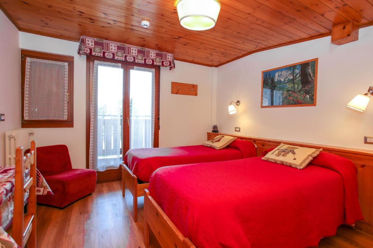 Albergo Adele Bormio Bagian luar foto