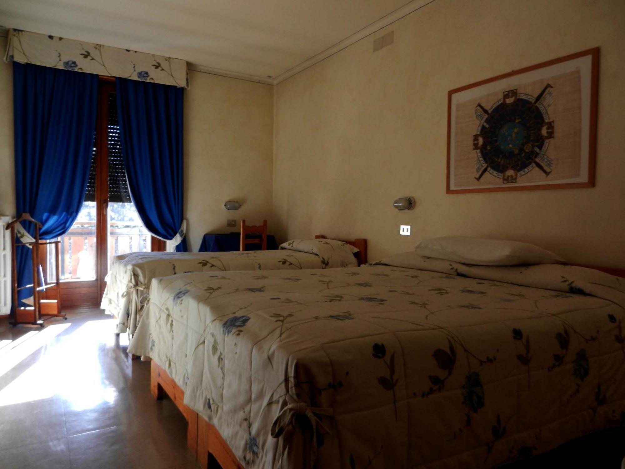 Albergo Adele Bormio Bagian luar foto