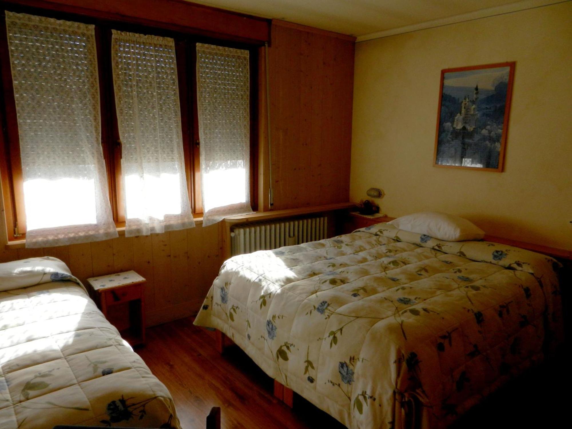 Albergo Adele Bormio Bagian luar foto