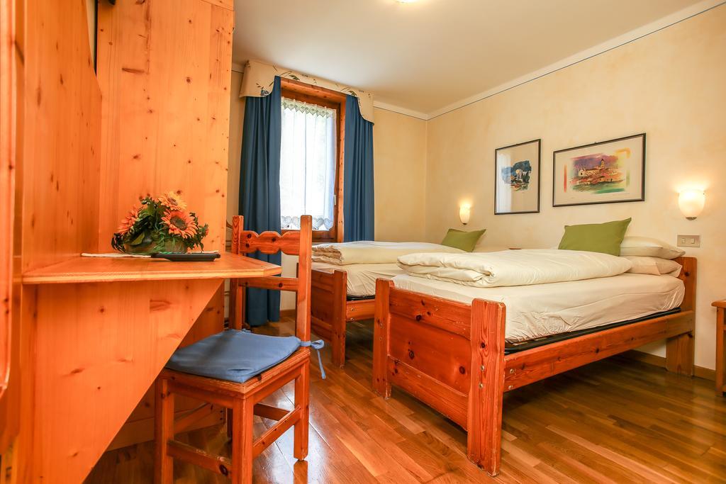 Albergo Adele Bormio Bagian luar foto