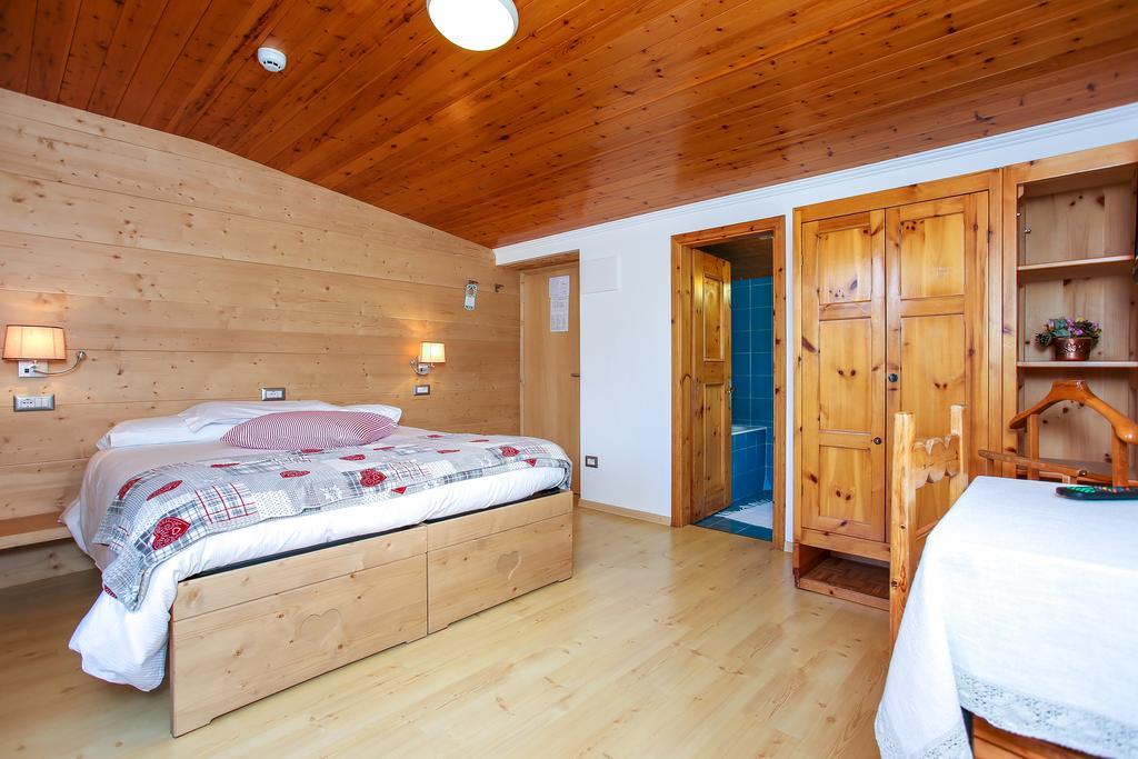Albergo Adele Bormio Bagian luar foto