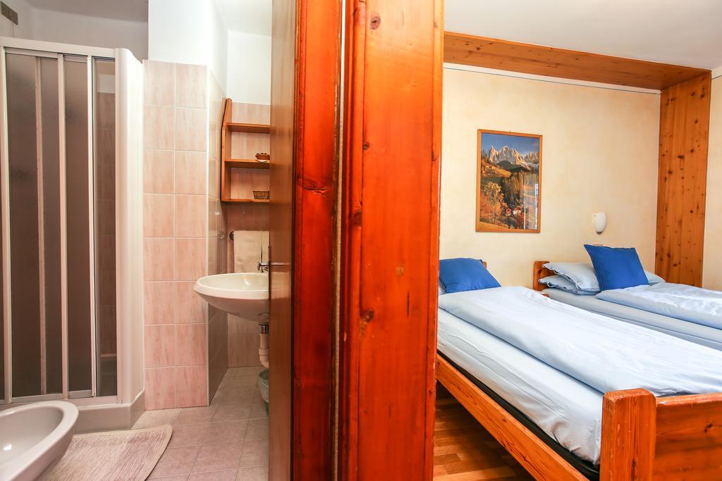 Albergo Adele Bormio Bagian luar foto