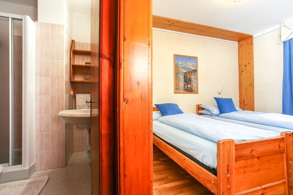 Albergo Adele Bormio Bagian luar foto